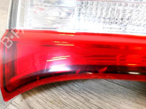 Used Left tailgate light Left tailgate light TOYOTA YARIS (_P13_) 1.5 Hybrid (NHP130_, NHP130) (101 hp) 33635090 33635090