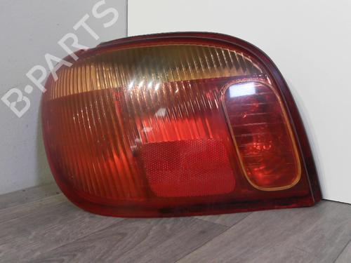 Used Left taillight TOYOTA YARIS (_P1_) 1.0 (SCP10_, SCP10R) (65 hp) 31138784