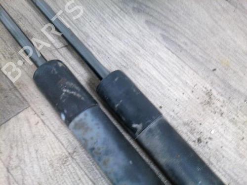 Used Tailgate lift support Tailgate lift support 37501692 37501692