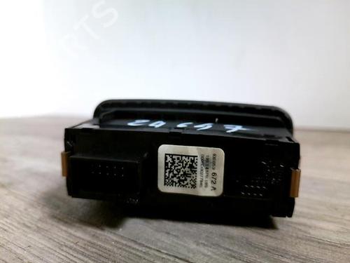 Used Warning switch Warning switch AUDI A1 Sportback (8XA, 8XF) 1.2 TFSI (86 hp) 34005742 34005742