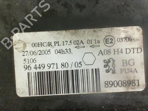 Used Right headlight Right headlight PEUGEOT 1007 (KM_) 1.4 HDi (68 hp) 20879636 20879636