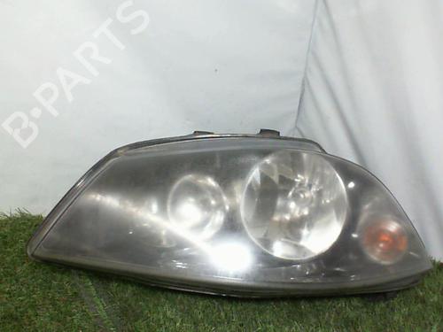Used Right headlight SEAT CORDOBA (6L2) 1.4 TDI (70 hp) 21855981