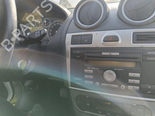 Left headlight FORD FIESTA V (JH_, JD_) 1.4 16V | BP30810707C28