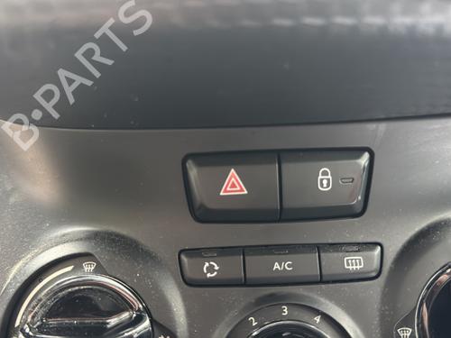 warning-switch-peugeot-2008-i-cu_-12-vti-96750916zd-2013-22596789 main image