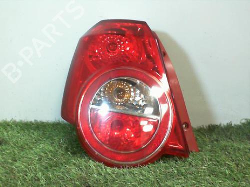 Feu arrière droit CHEVROLET AVEO / KALOS Hatchback (T250, T255) 1.2 LPG (84 hp) 30097063