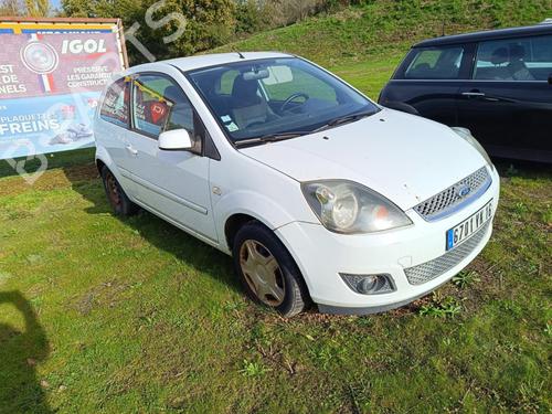 Left headlight FORD FIESTA V (JH_, JD_) 1.4 16V | BP30810707C28