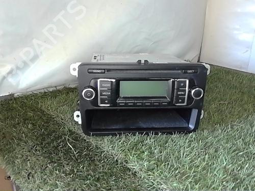 Autoradio VW GOLF VI (5K1) 1.6 TDI (105 hp) 27987582