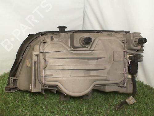 Used Right headlight MERCEDES-BENZ C-CLASS (W202) C 220 D (202.121) (95 hp) 21388598