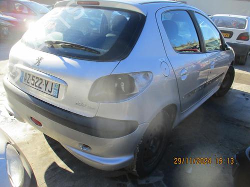 Støtfangerbjelke foran PEUGEOT 206 Hatchback (2A/C) 1.4 HDi eco 70 | BP30646775C109