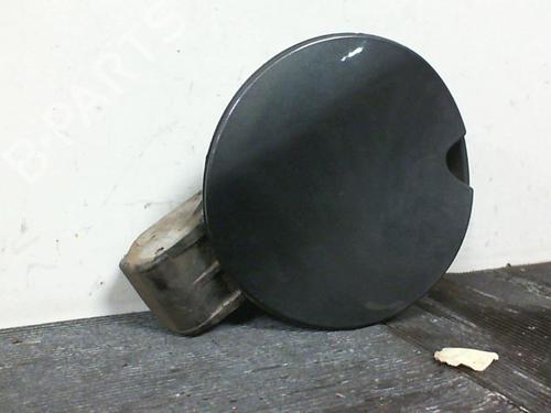Trappe de carburant PEUGEOT 208 I (CA_, CC_) 1.2 VTI 82 (82 hp) 24555317