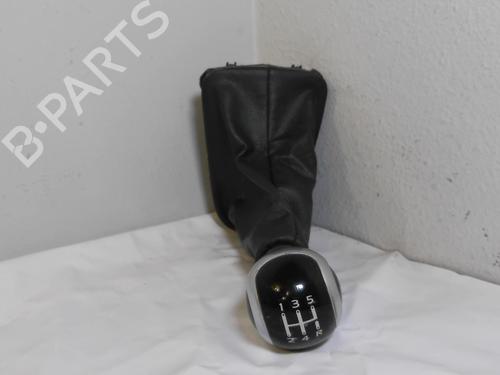 Used Shift knob Shift knob CITROËN DS3 (SA_) 1.6 HDi 110 (112 hp) 28965326 28965326