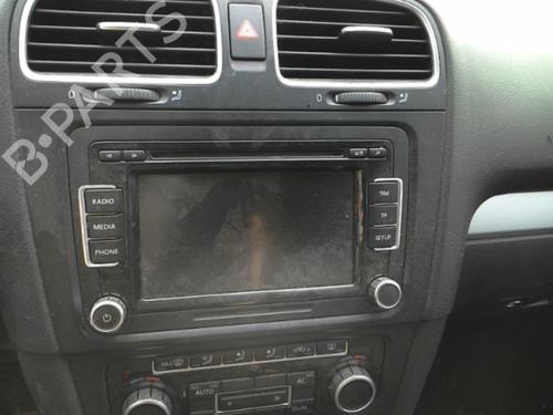 Used Radio VW GOLF VI (5K1) 1.6 TDI (105 hp) 21854712