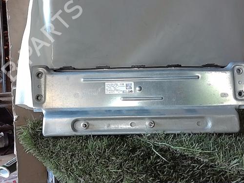 knee-airbag-vw-golf-vi-5k1-2008-2009-2010-2011-2012-2013-2014-27987584 main image