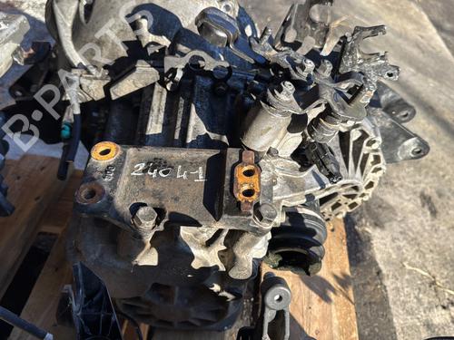 Gearbox HYUNDAI SONATA V (NF) 2.0 CRDi | BP22300681M3 