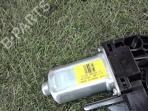 Left front window motor VOLVO XC60 I SUV (156) 2.4 D / D3 / D4 AWD | BP28515631E21 