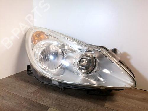 Lyskaster høyre OPEL CORSA D (S07) 1.3 CDTI (L08, L68) (90 hp) 31171197