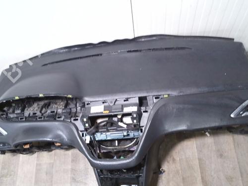 Used Dashboard Dashboard PEUGEOT 208 I (CA_, CC_) 1.5 BlueHDI 100 (102 hp) 32037784 32037784