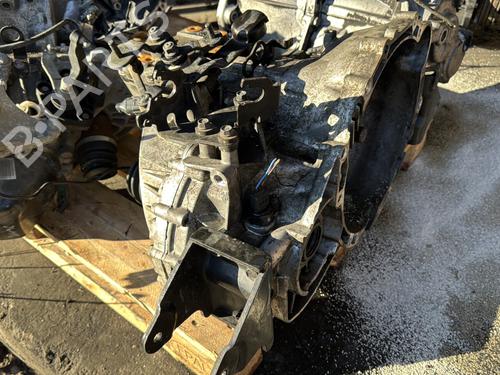 Gearbox HYUNDAI SONATA V (NF) 2.0 CRDi | BP22300681M3 