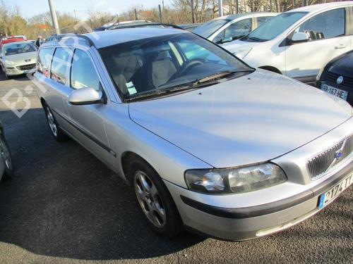 Dør venstre foran VOLVO V70 II (285) 2.4 D | BP27884521C2 