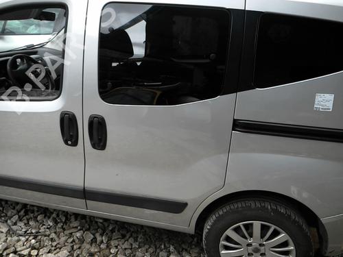 Venstre side skyvedør FIAT QUBO (225_) 1.3 D Multijet (225CXB1A, 225AXB1A, 225CXB11, 225AXB11,... (75 hp) 21855853