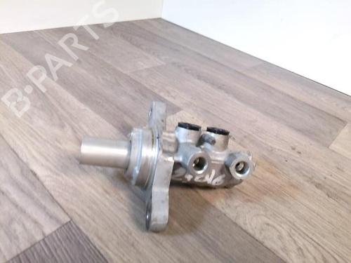 Used Brake master cylinder Brake master cylinder 35925929 35925929