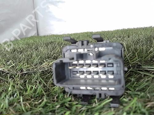 Used Switch Switch RENAULT CLIO II (BB_, CB_) 1.5 dCi (B/C2J) (68 hp) 28386313 28386313