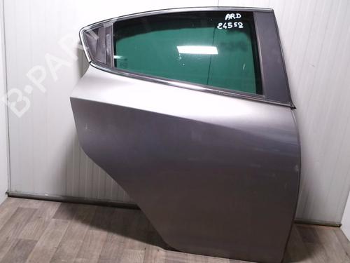 Używane Drzwi tylne prawe ALFA ROMEO GIULIETTA (940_) 1.6 JTDM (940FXD1A) (105 hp) 30810672
