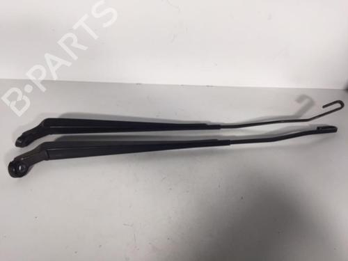 Used Front windshield wiper arm CITROËN XSARA PICASSO (N68) 1.6 HDi (109 hp) 21850861