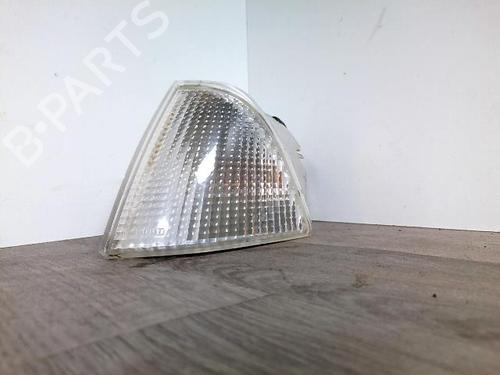 Used Left front indicator Left front indicator PEUGEOT EXPERT Van (222) 2.0 HDI (109 hp) 32241744 32241744