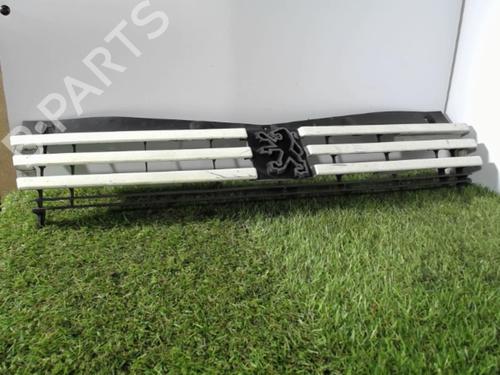 Used Grille PEUGEOT 205 II (20A/C) 1.7 Diesel (60 hp) 21853059