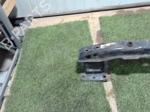 Used Front bumper reinforcement Front bumper reinforcement 29757313 29757313