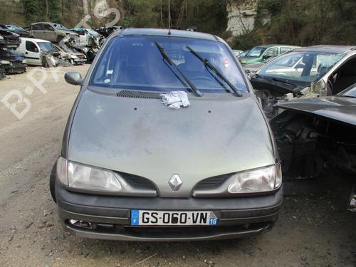 Gebruikte RENAULT MEGANE Scenic (JA0/1_) 1.6 16V (JA0B, JA04, JA11, JA00) (107 hp) 4366759 Onderdelen