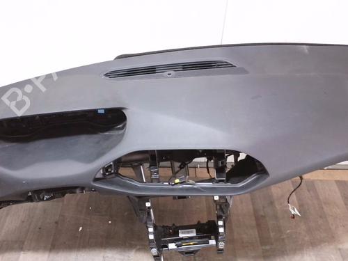 Used Dashboard Dashboard PEUGEOT 308 II (LB_, LP_, LW_, LH_, L3_) 1.2 THP 110 (110 hp) 33432638 33432638