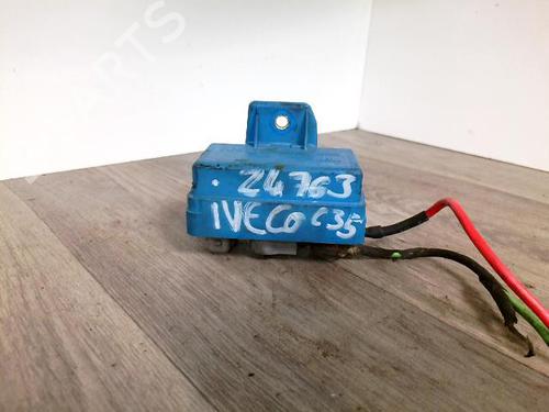 Electronic module IVECO DAILY III Van 35 S 11 V,35 C 11 V | BP37010379M83 - Image 2