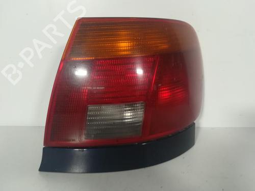 Højre baglygte AUDI A4 B5 (8D2) 1.9 TDI (90 hp) 21851347