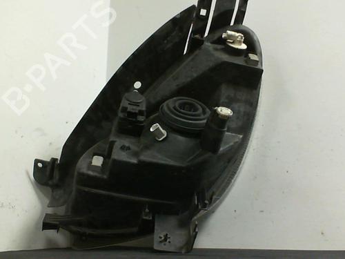 Right headlight CITROËN XSARA PICASSO (N68) 2.0 HDi | BP21856856C29 