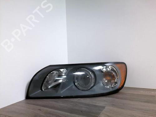Used Right headlight Right headlight VOLVO V50 (545) 1.6 D (110 hp) 20879316 20879316
