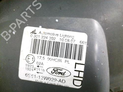 Used Right headlight Right headlight FORD FIESTA V (JH_, JD_) 1.4 16V (80 hp) 30810708 30810708