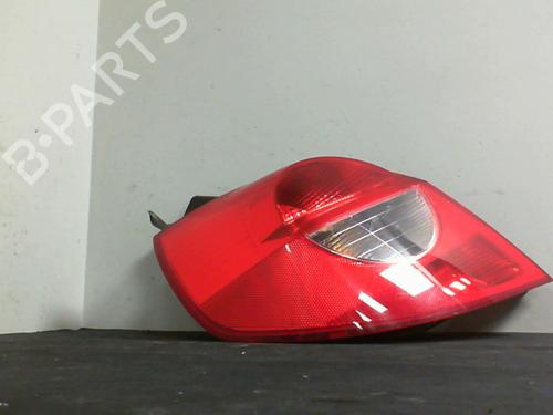 Used Left taillight RENAULT CLIO III (BR0/1, CR0/1) 1.5 dCi (C/BR0G, C/BR1G) (68 hp) 21856855