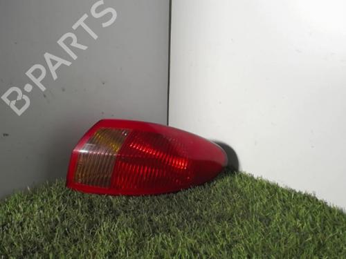 Used Right taillight Right taillight ALFA ROMEO 147 (937_) 1.9 JTD 16V (937.AXG1B, 937.BXG1B) (140 hp) 21853799 21853799