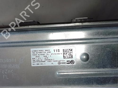 Knekollisjonspute VW GOLF VI (5K1) 1.6 TDI (105 hp) 27987584