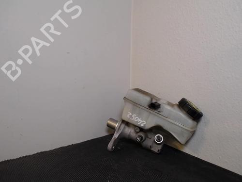 Used Brake master cylinder Brake master cylinder RENAULT CAPTUR I (J5_, H5_) 1.5 dCi 90 (J5N4, J5M5, J5MW, J5M6, J5AL, J5AJ) (90 hp) 21857715 21857715