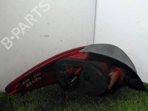 Used Right taillight PEUGEOT 206 Hatchback (2A/C) 1.4 i (75 hp) 21171012