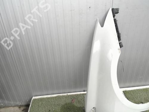 Used Right front fenders RENAULT LAGUNA III Grandtour (KT0/1) 2.0 dCi (KT01, KT08, KT09, KT0K, KT12, KT1D, KT1W) (150 hp) 20877975