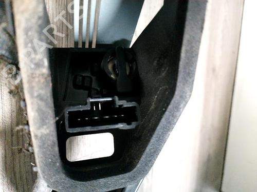 Used Lamp holder Lamp holder PEUGEOT 207 (WA_, WC_) 1.6 HDi (90 hp) 33742265 33742265