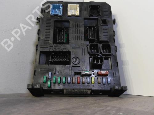 Fuse box PEUGEOT 307 (3A/C) 1.6 HDi | BP32086889E1 - Image 3