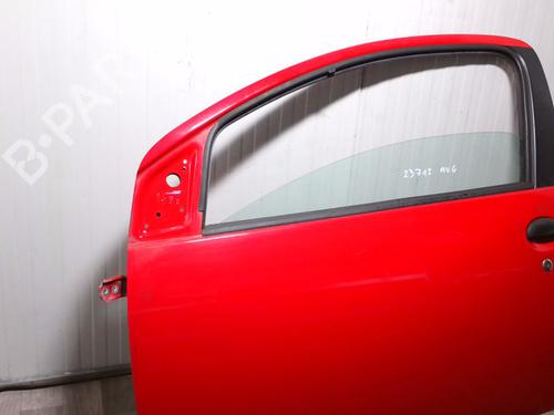 Left front door PEUGEOT 107 (PM_, PN_) 1.0 | BP31061045C2