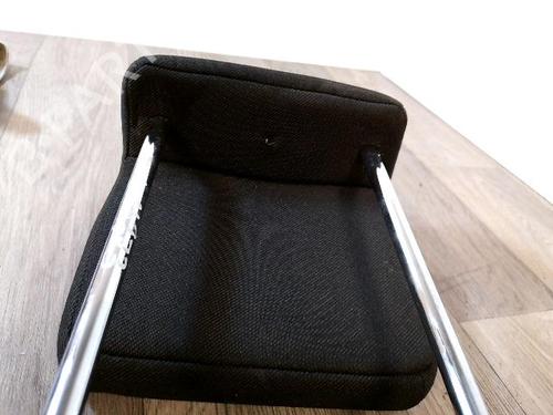 Nakkestøtte Nakkestøtte PEUGEOT 5008 (0U_, 0E_) 1.6 HDi (110 hp) 33682161 33682161