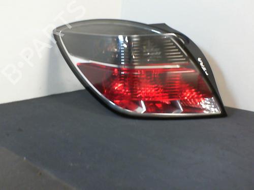 Left taillight OPEL ASTRA H GTC (A04) 1.6 (L08) | BP20879798C34 