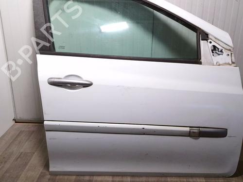 right-front-door-renault-clio-iii-br01-cr01-2005-2006-2007-2008-2009-2010-2011-2012-2013-2014-31363643 main image